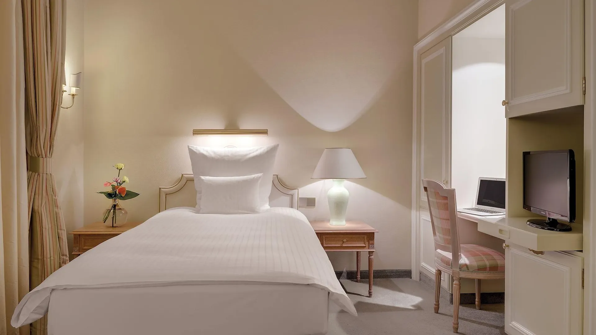 ****  Hotel Excelsior By Geisel à Munich Allemagne