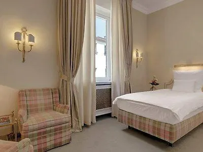Excelsior By Geisel Hotel Munich 4*,