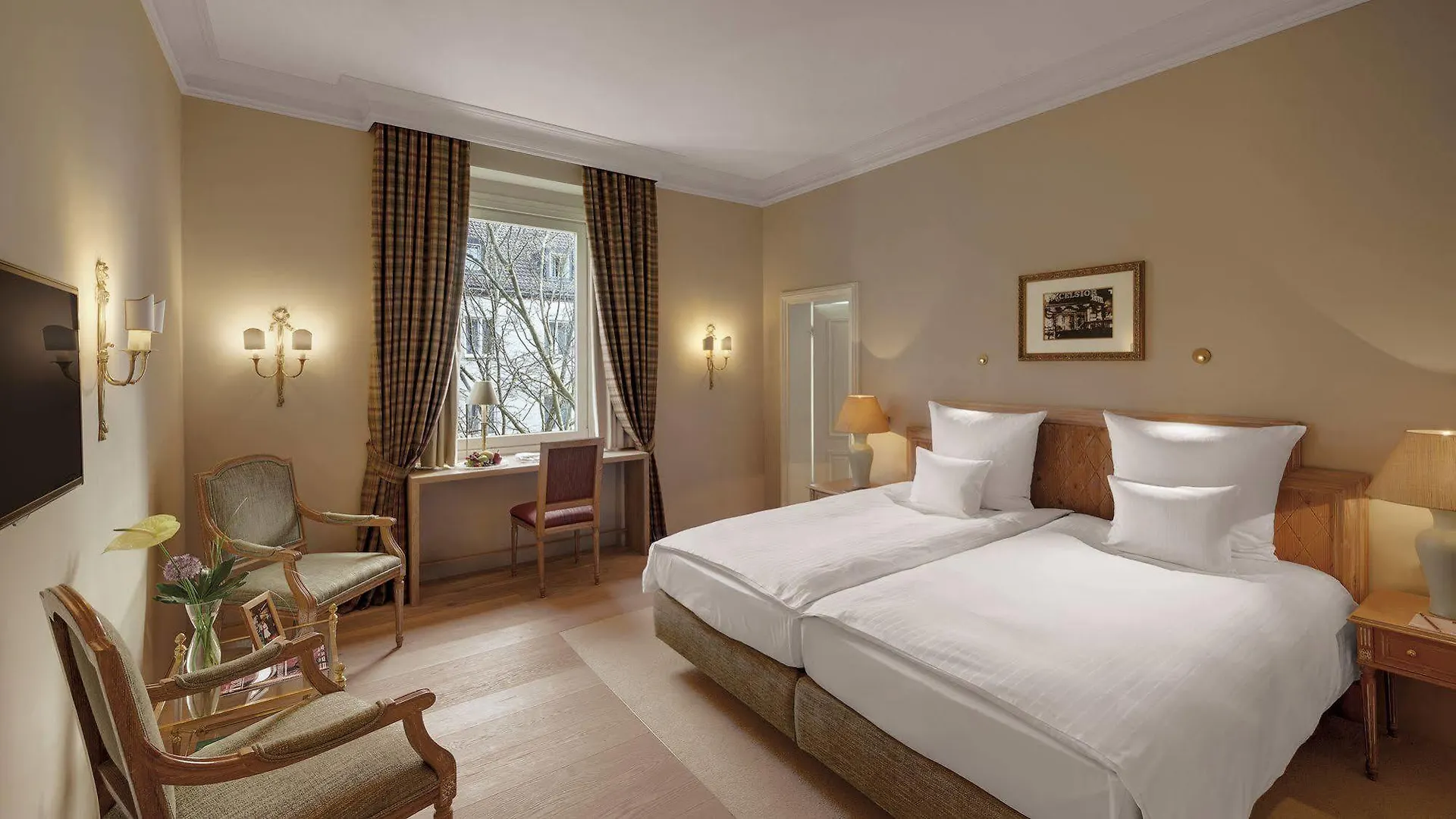 Excelsior By Geisel Hotel Munich 4*,